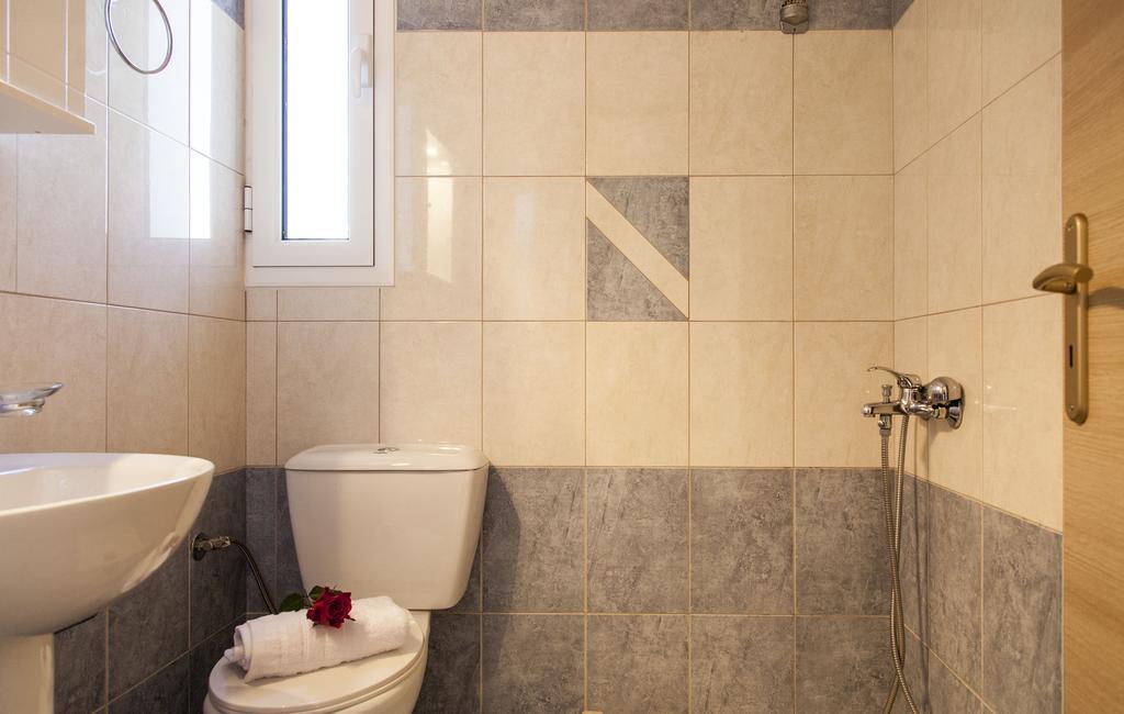 Apolpaina L Apartments מראה חיצוני תמונה
